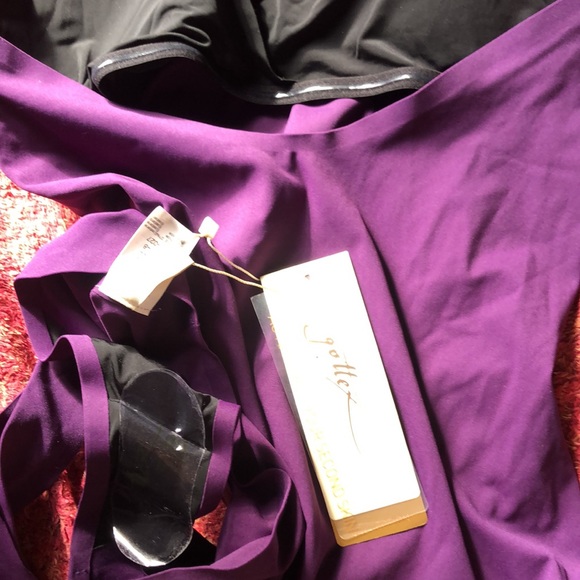 ❤️NWT Gottex Au Naturel V-Neck Halter Surplice Natural One Piece swimsuit Purple - Picture 5 of 5